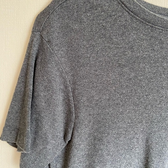 GAP Ribbed Tee - Size L - Picture 2 of 2